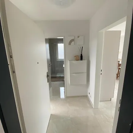 Dom View Luxury Кёльн