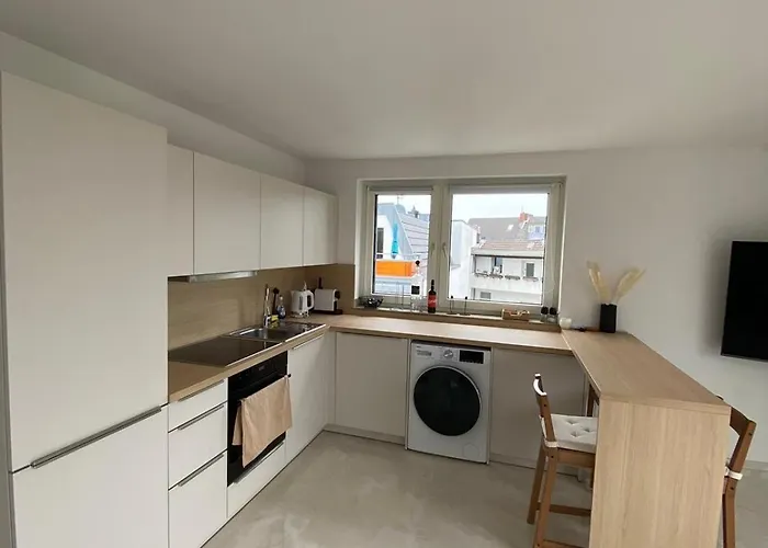 Dom View Luxury Апартаменты Кёльн